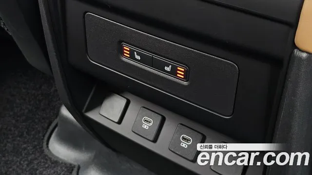 Land Rover Defender Defender (L663) 110 P300 X-Dynamic SE — Фото автомобиля 16