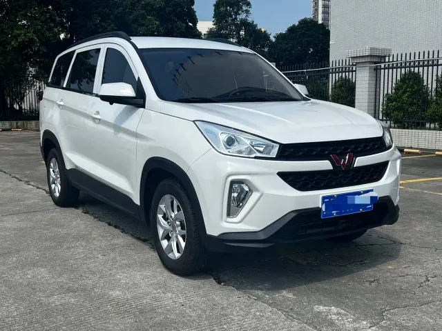 Wuling Hongguang S3 — Фото автомобиля 3
