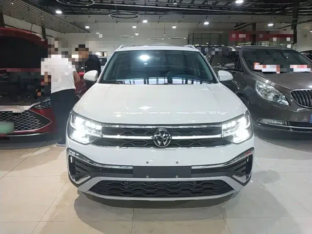 Volkswagen Tharu — Фото автомобиля 2