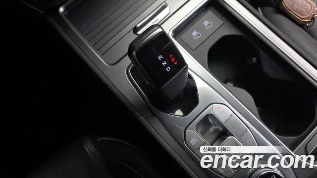 KG_Mobility_Ssangyong Rexton Rexton Arena Дизель 2.2 4WD — Фото автомобиля 7