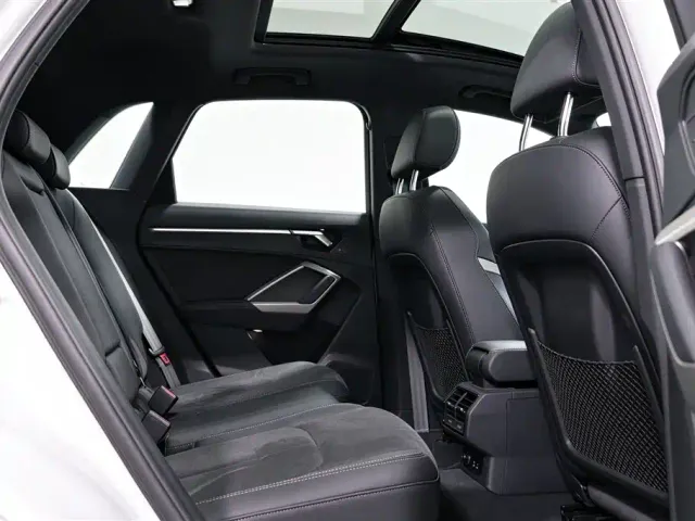 Audi Q3 — Фото автомобиля 6