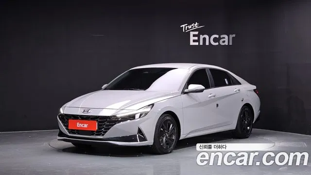 Фотография автомобиля — Hyundai Avante CN7