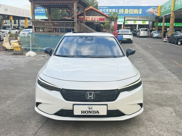 Honda Integra — Фото автомобиля 2
