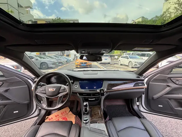 Cadillac CT6 — Фото автомобиля 15