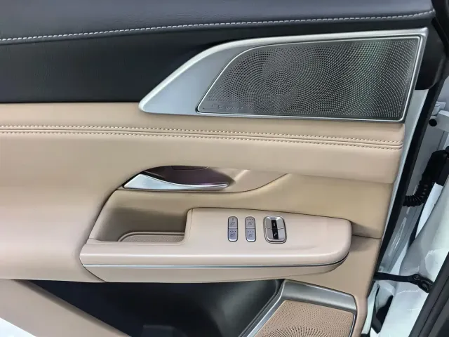 Xpeng G9 — Фото автомобиля 12