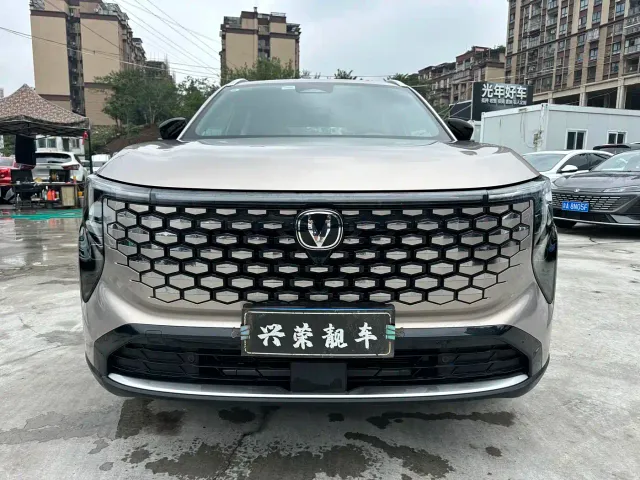 Changan CS55 Plus — Фото автомобиля 2