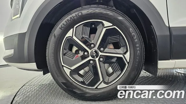 Kia Niro The All New — Фото автомобиля 5
