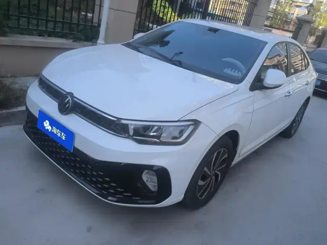 Фотография автомобиля — Volkswagen Lavida