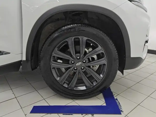 Chery Tiggo 8 — Фото автомобиля 6