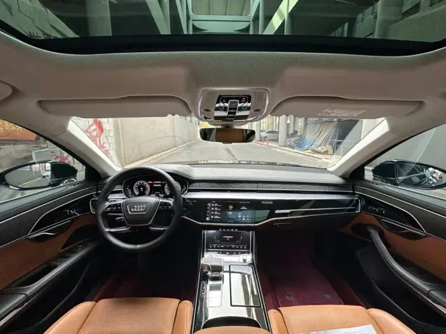 Audi A8 — Фото автомобиля 11