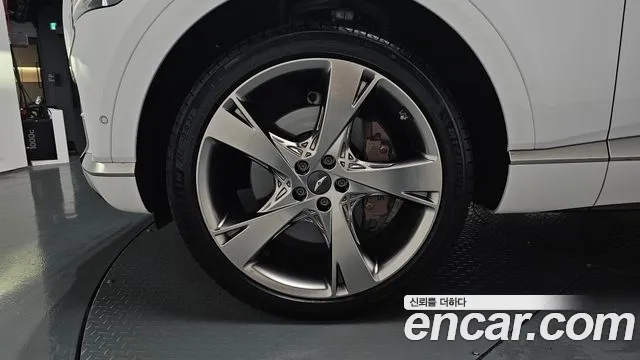 Genesis GV80 3.5T Бензин AWD — Фото автомобиля 5