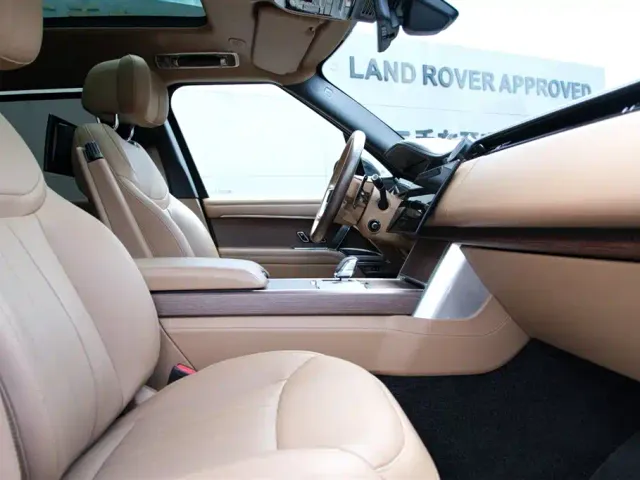 Land Rover Range Rover — Фото автомобиля 12