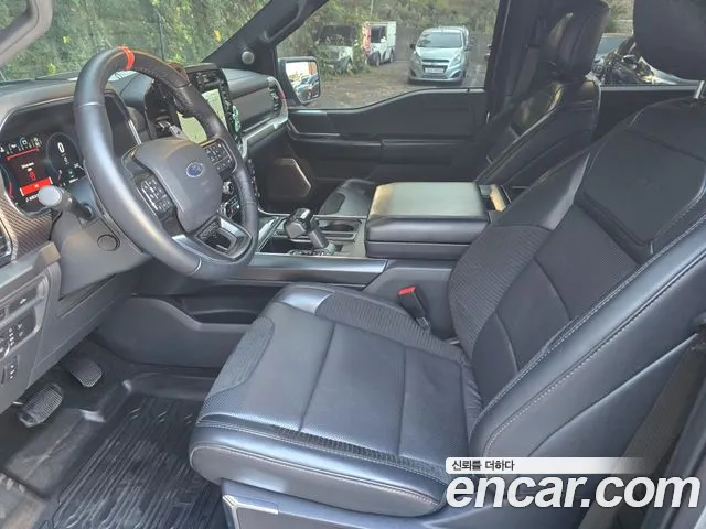 Ford F150 — Фото автомобиля 11