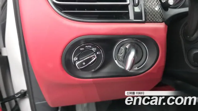 Porsche Macan — Фото автомобиля 27