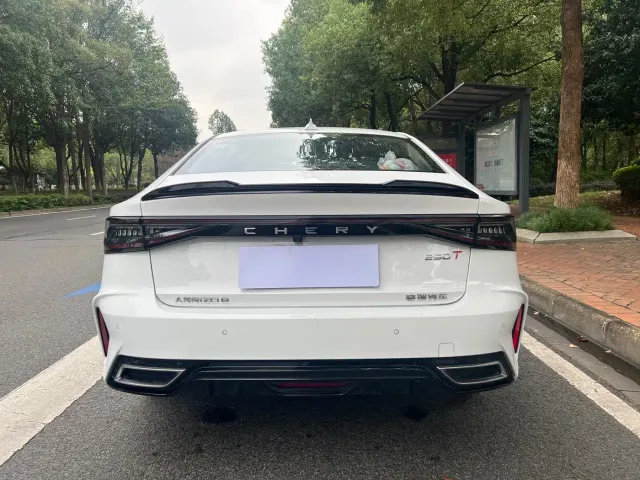 Chery Arrizo 8 — Фото автомобиля 5