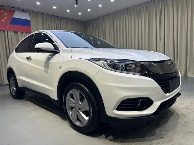 Honda Vezel — Фото автомобиля 3