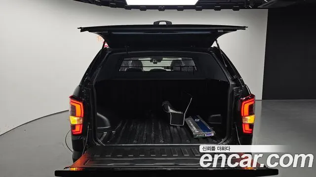 KG_Mobility_Ssangyong Rexton Новый Rexton Sport Дизель 2.2 4WD — Фото автомобиля 16