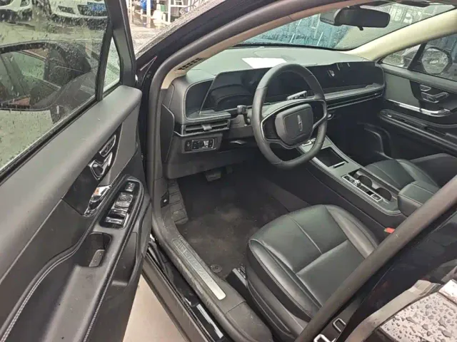 Lincoln Corsair — Фото автомобиля 15