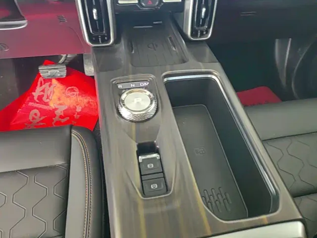 Haval Big Dog — Фото автомобиля 13