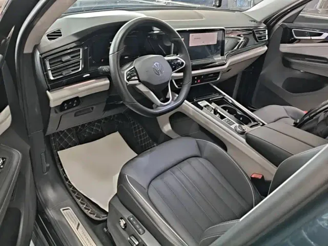 Volkswagen Teramont — Фото автомобиля 9
