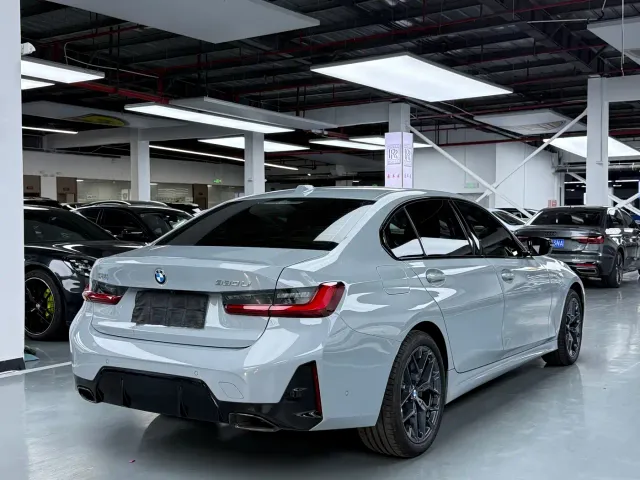 BMW 3 Series — Фото автомобиля 22