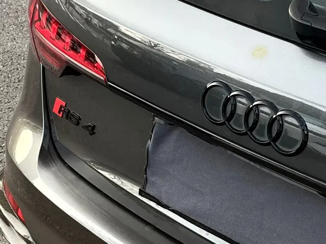 Audi RS 4 — Фото автомобиля 11