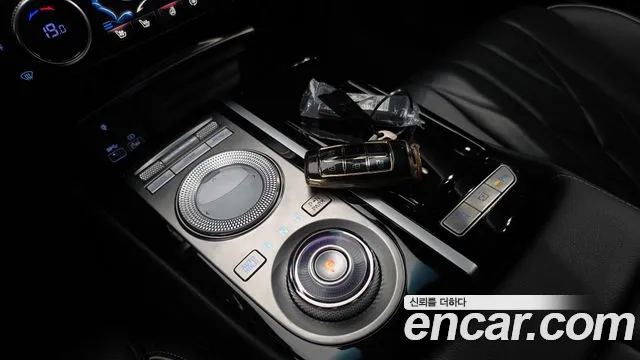 Genesis G80 RG3 — Фото автомобиля 12
