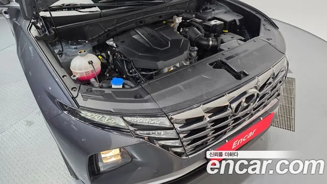 Hyundai Tucson Tucson (NX4) Дизель 2.0 2WD — Фото автомобиля 6