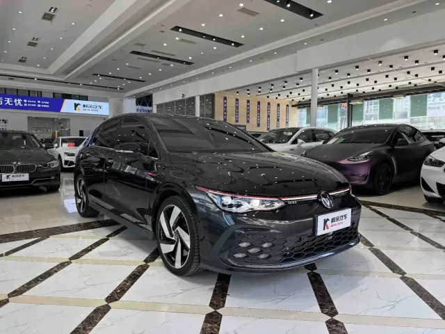 Volkswagen Golf GTI — Фото автомобиля 4