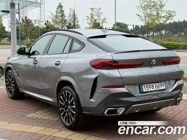 BMW X6 — Фото автомобиля 2