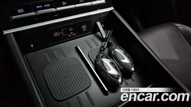 Hyundai Santafe Santa Fe (MX5) — Фото автомобиля 19