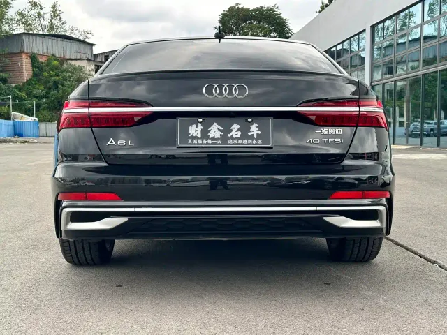 Audi A6L — Фото автомобиля 10