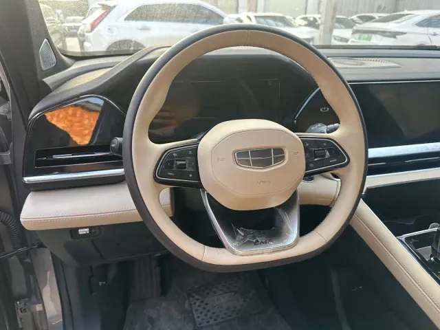 Geely Xingyue L — Фото автомобиля 5