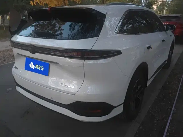 Changan CS75 Plus — Фото автомобиля 3