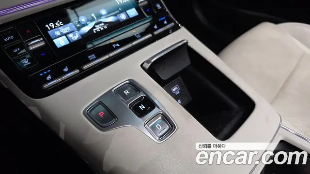 Hyundai Grandeur — Фото автомобиля 9