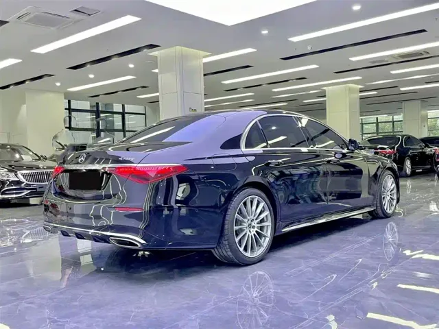 Mercedes-Benz S-Class — Фото автомобиля 7