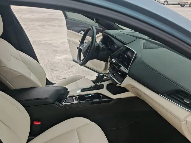 Cadillac CT4 — Фото автомобиля 9