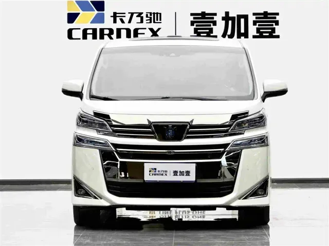 Toyota Vellfire — Фото автомобиля 2