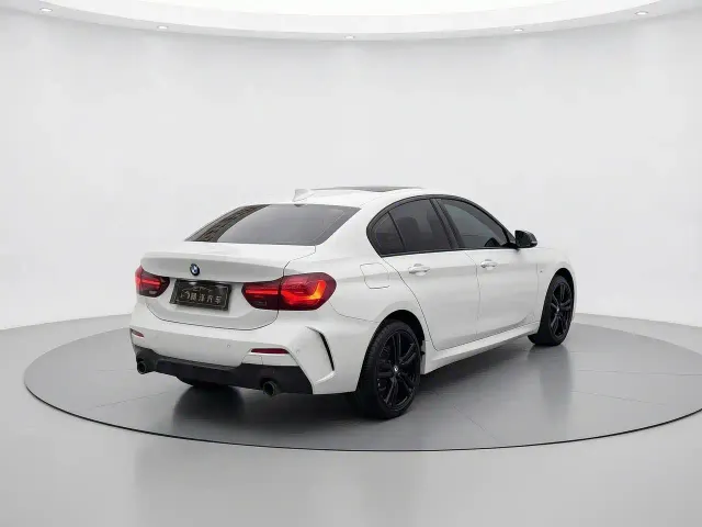 BMW 1 Series — Фото автомобиля 4
