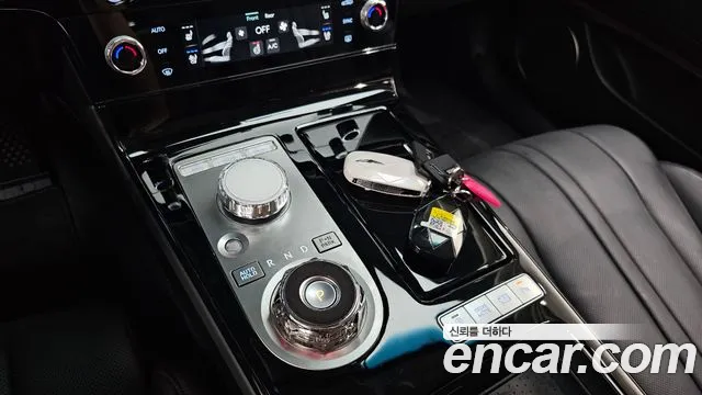 Genesis G80 Бензин 2.5 турбо AWD — Фото автомобиля 8