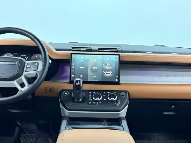 Land Rover Defender — Фото автомобиля 9