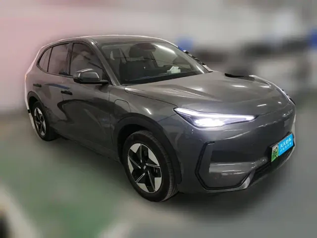 Geely Galaxy E5 — Фото автомобиля 3