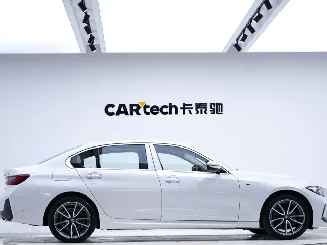 BMW 3 Series — Фото автомобиля 7