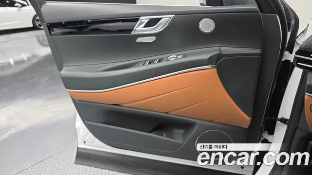 Genesis GV80 2.5T Бензин AWD — Фото автомобиля 20