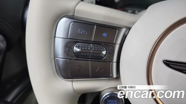 Genesis GV60 — Фото автомобиля 23