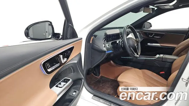 Mercedes-Benz E-Class W214 — Фото автомобиля 15