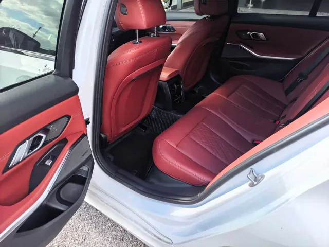 BMW 3 Series — Фото автомобиля 7