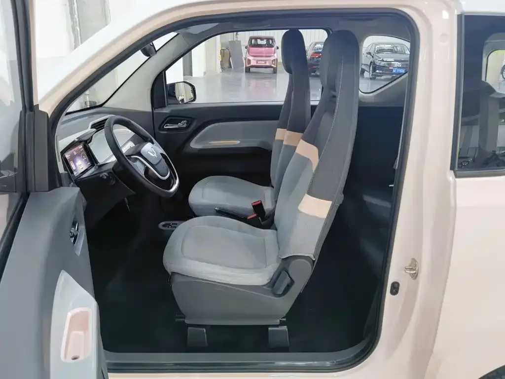 Wuling Motors Hongguang MINIEV 2021 Macaron Premium Edition LFP — Фото автомобиля 10