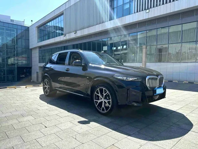 BMW X5 — Фото автомобиля 3