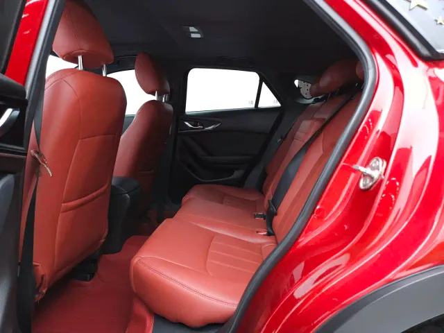 Mazda CX-4 — Фото автомобиля 9
